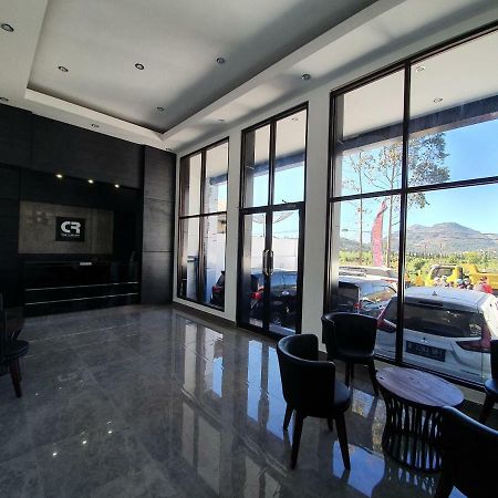 Charaka Residence Banjarnegara Екстериор снимка