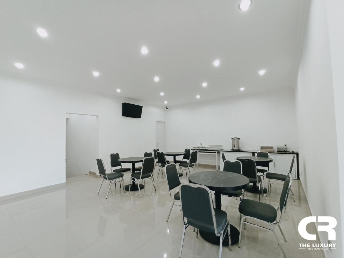 Charaka Residence Banjarnegara Екстериор снимка