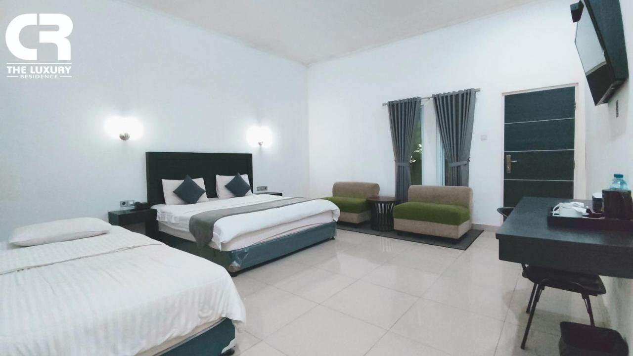 Charaka Residence Banjarnegara Екстериор снимка
