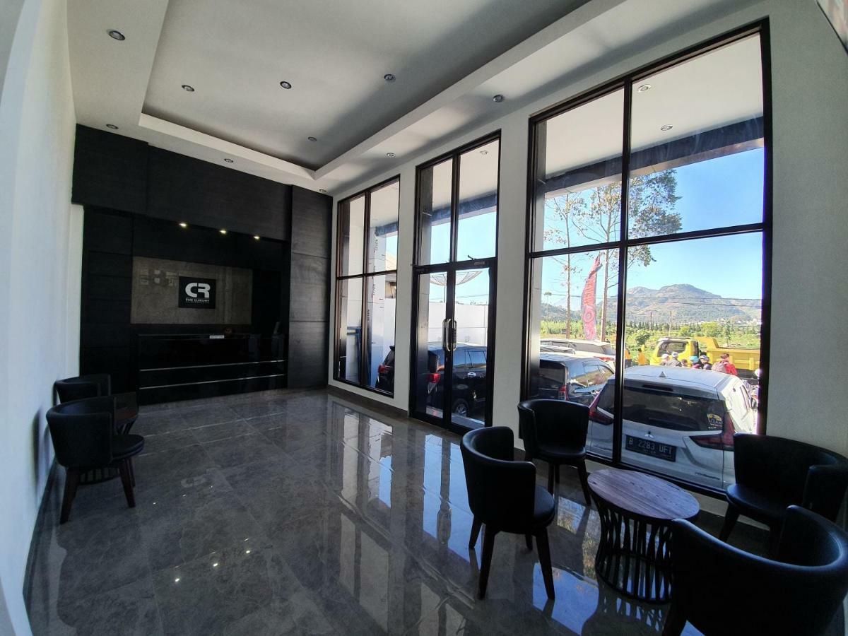 Charaka Residence Banjarnegara Екстериор снимка