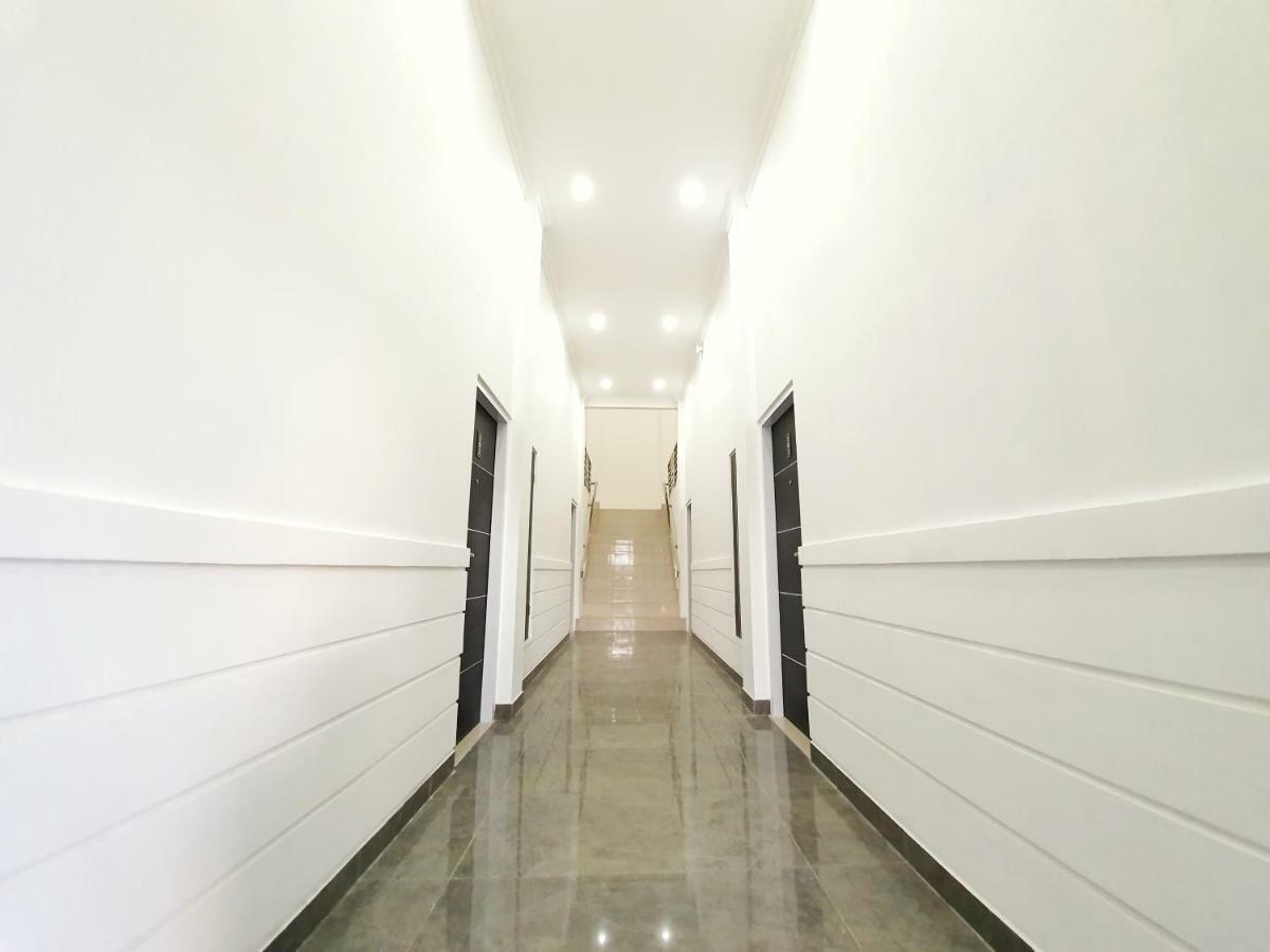 Charaka Residence Banjarnegara Екстериор снимка